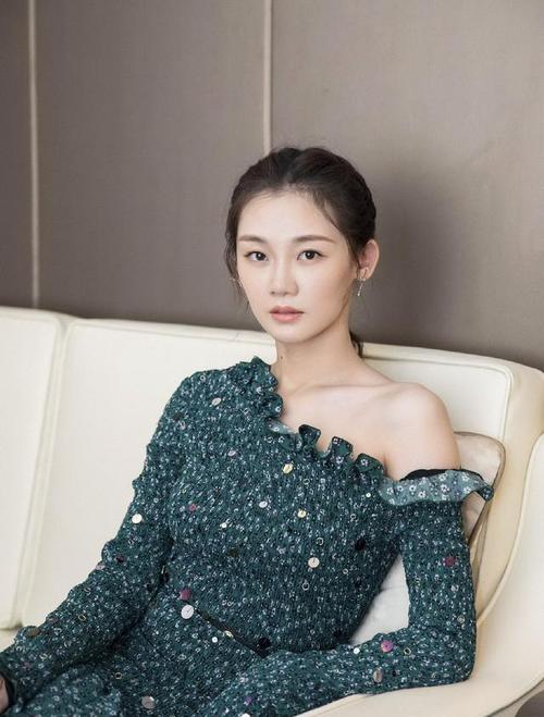 常识修改女明星(有哪些女明星改过名字)-第4张图片-牛逼常识网 常识修改女明星(有哪些女明星改过名字)-第4张图片-牛逼常识网