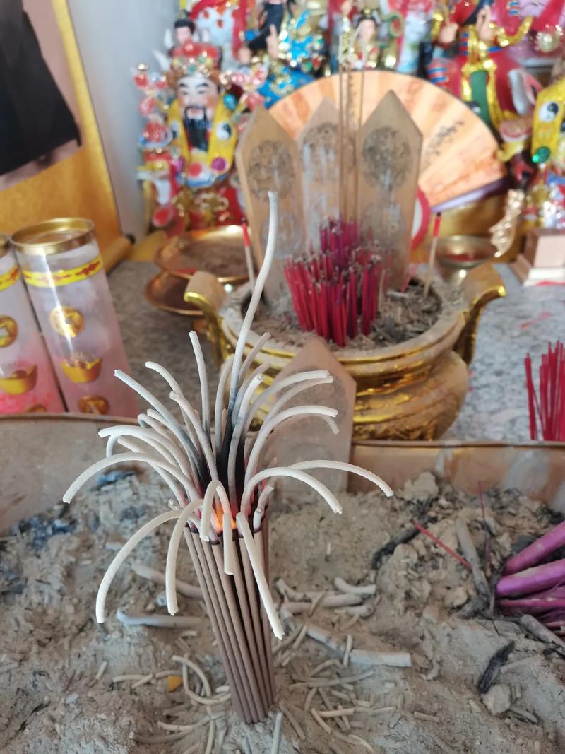 大庙文化常识(大庙文化常识介绍)-第2张图片-牛逼常识网 大庙文化常识(大庙文化常识介绍)-第2张图片-牛逼常识网