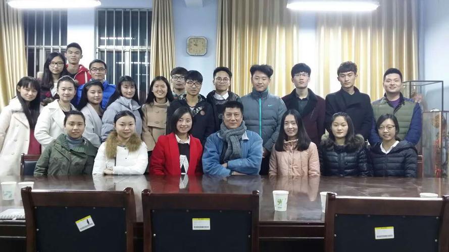 大学生记者团主要工作内容（大学生记者团有什么用）