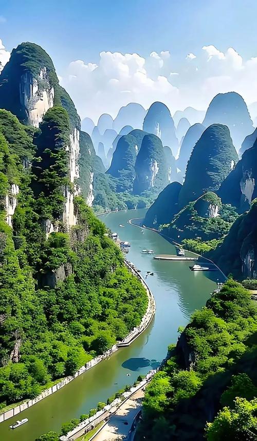 地理山水常识(山水地理地貌手抄报)-第5张图片-牛逼常识网 地理山水常识(山水地理地貌手抄报)-第5张图片-牛逼常识网